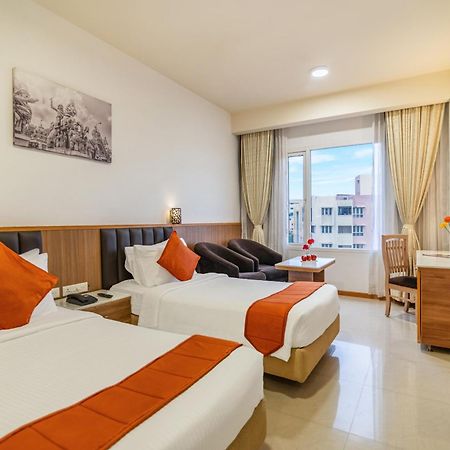 Hotel Sterling V Grand Madurai Extérieur photo