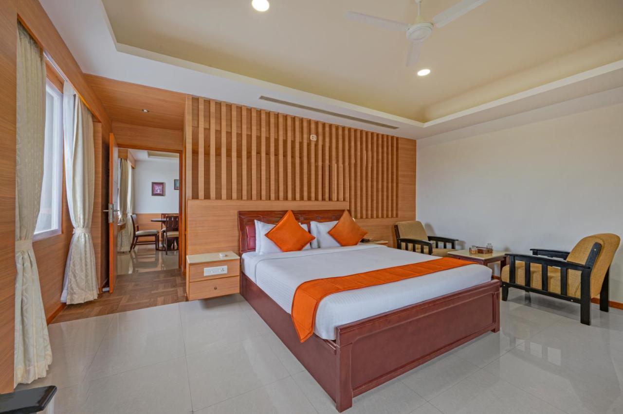 Hotel Sterling V Grand Madurai Extérieur photo