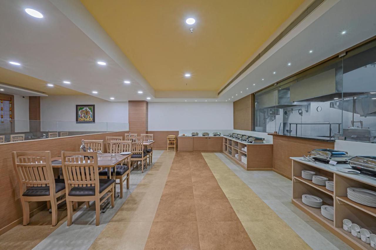 Hotel Sterling V Grand Madurai Extérieur photo