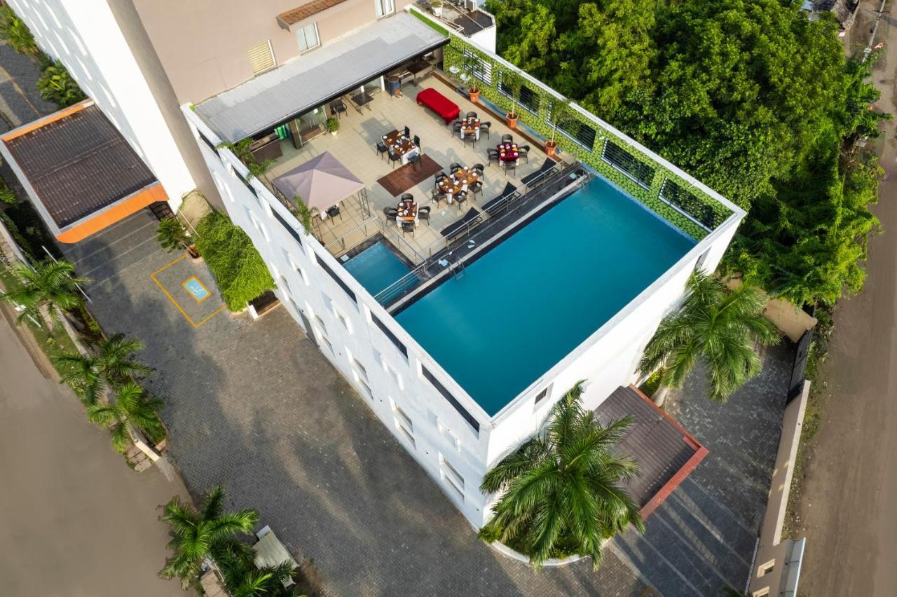 Hotel Sterling V Grand Madurai Extérieur photo