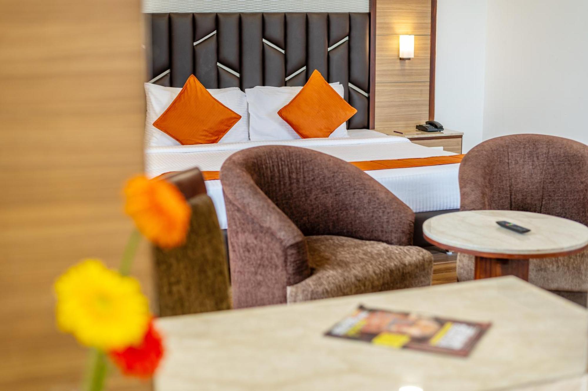 Hotel Sterling V Grand Madurai Extérieur photo