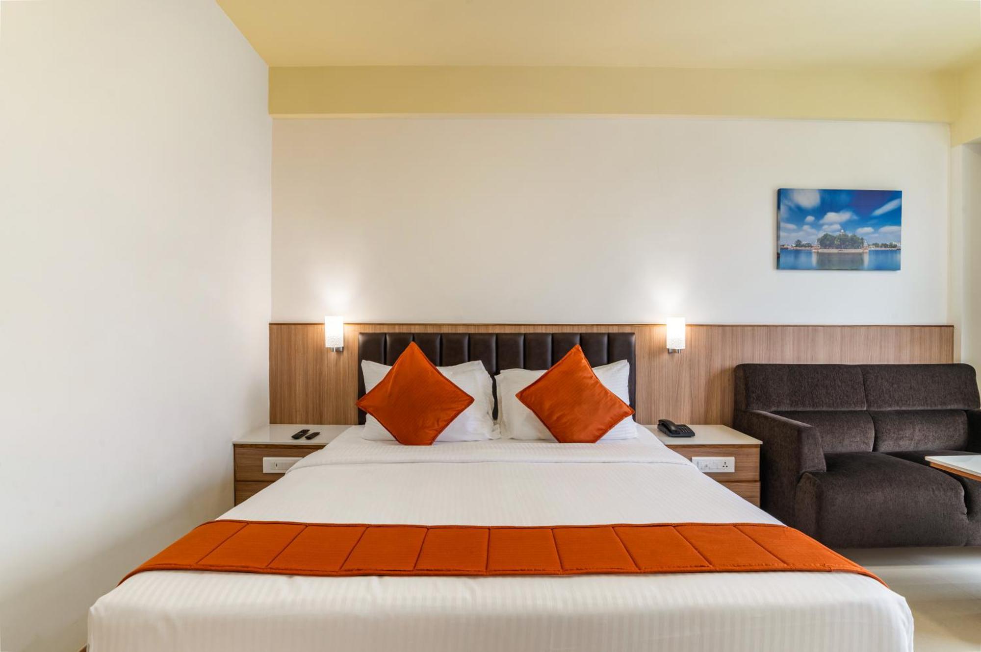 Hotel Sterling V Grand Madurai Extérieur photo