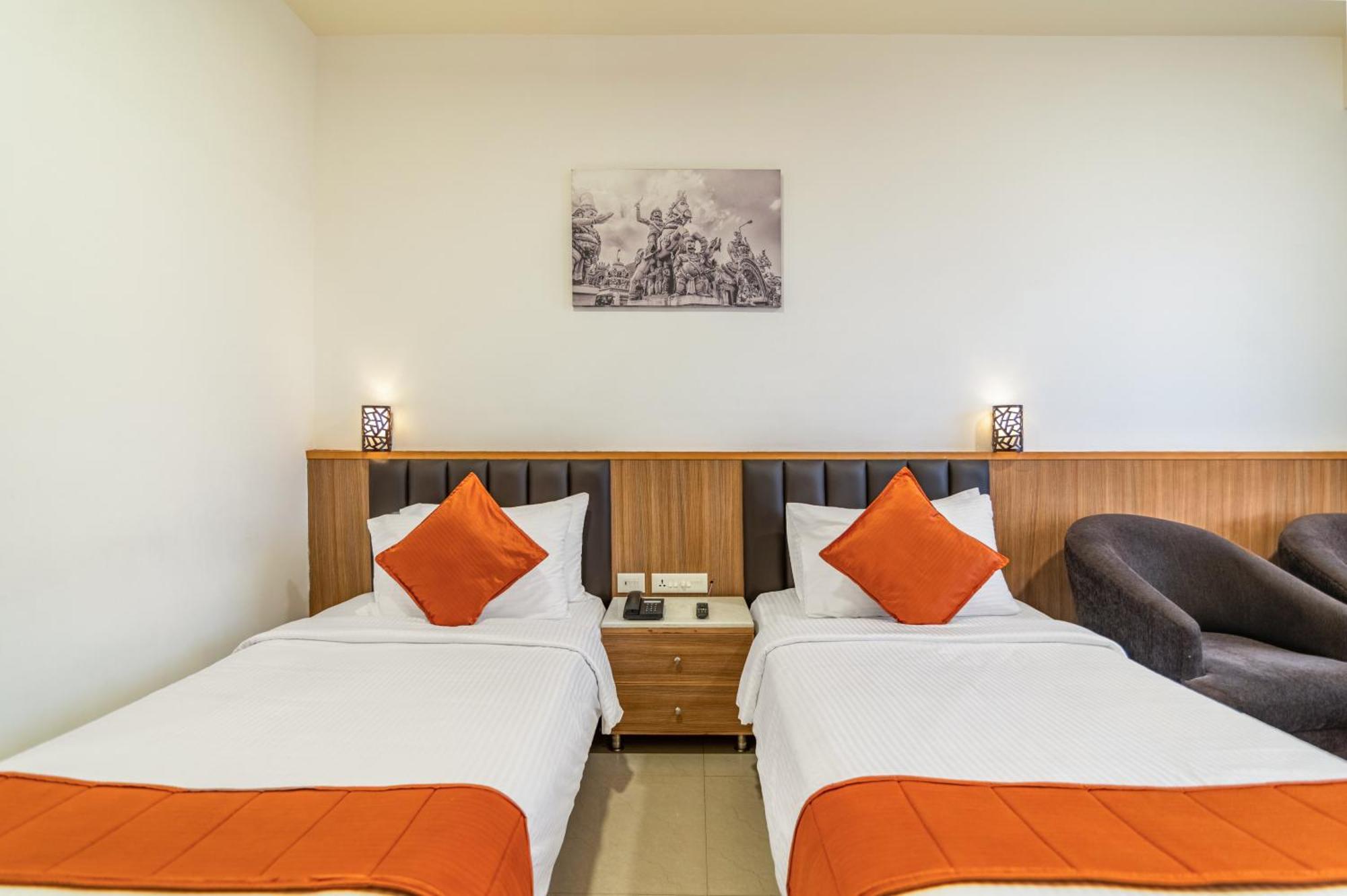 Hotel Sterling V Grand Madurai Extérieur photo