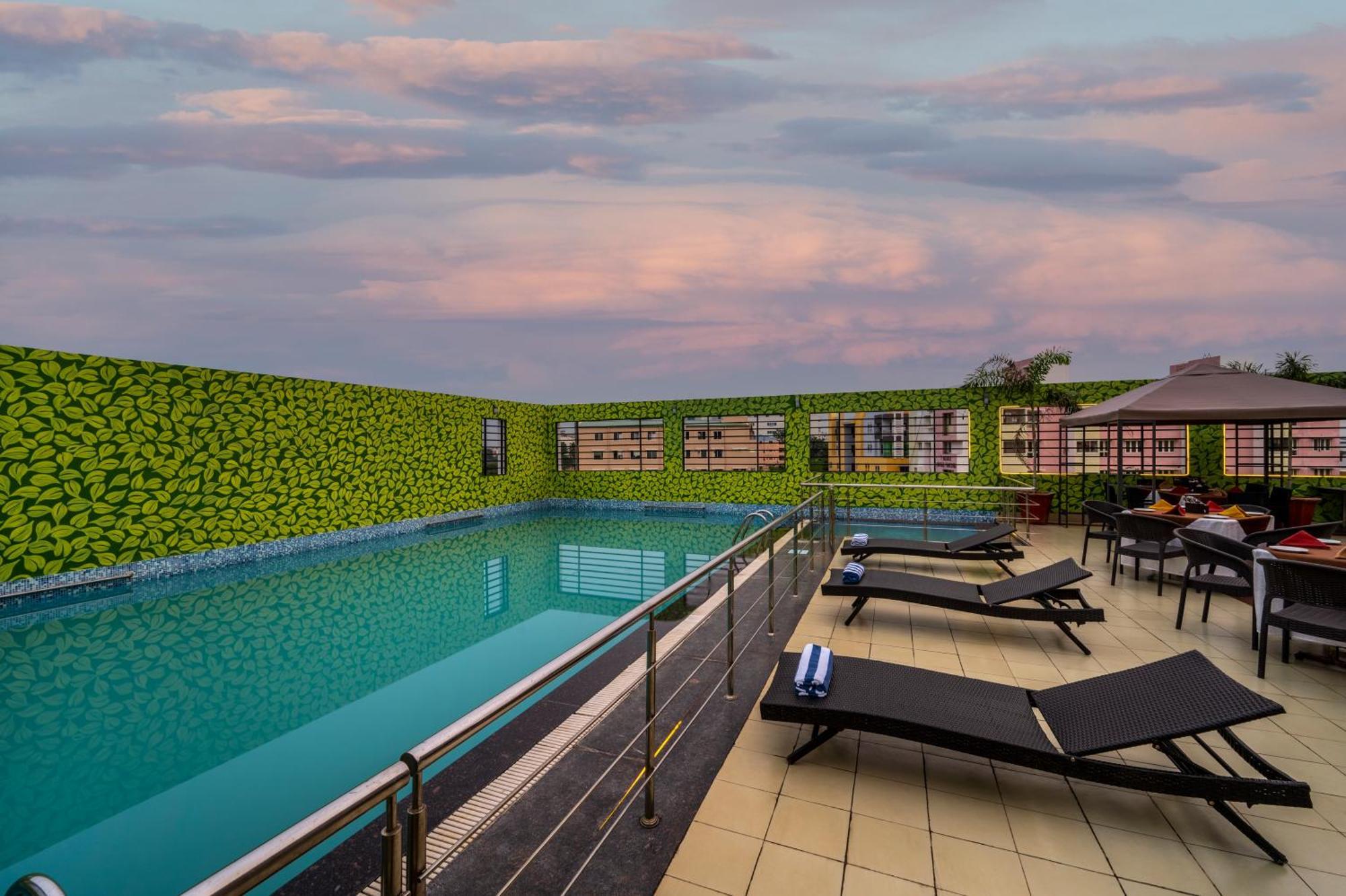 Hotel Sterling V Grand Madurai Extérieur photo