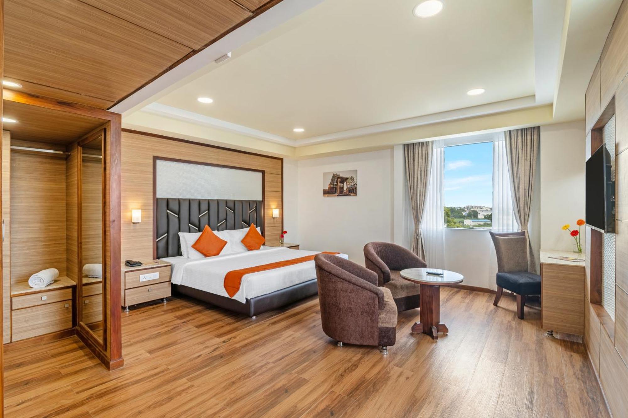 Hotel Sterling V Grand Madurai Extérieur photo