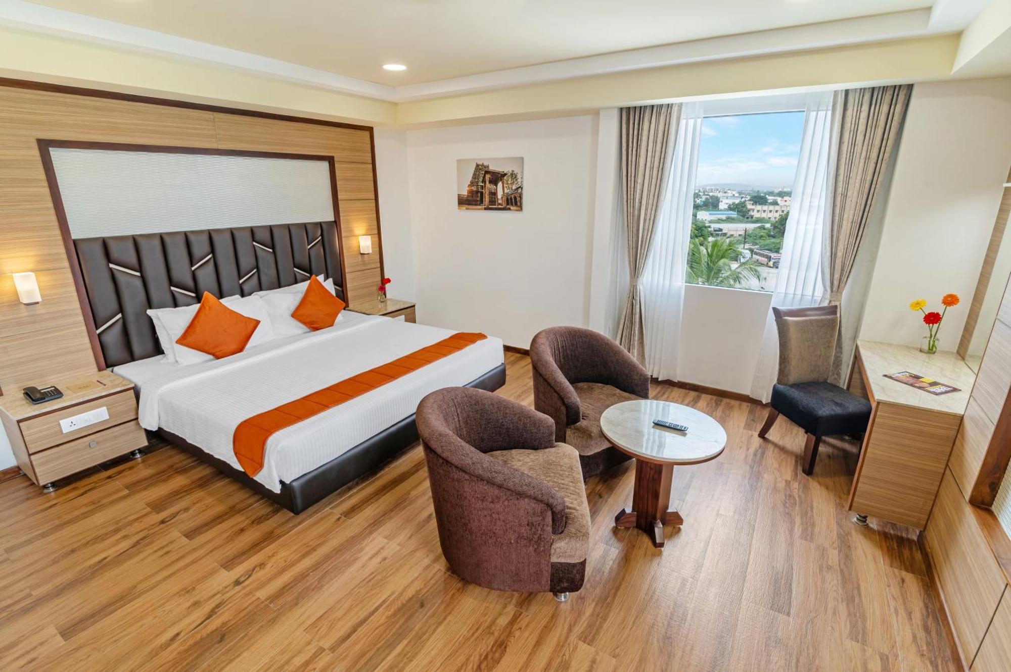 Hotel Sterling V Grand Madurai Extérieur photo